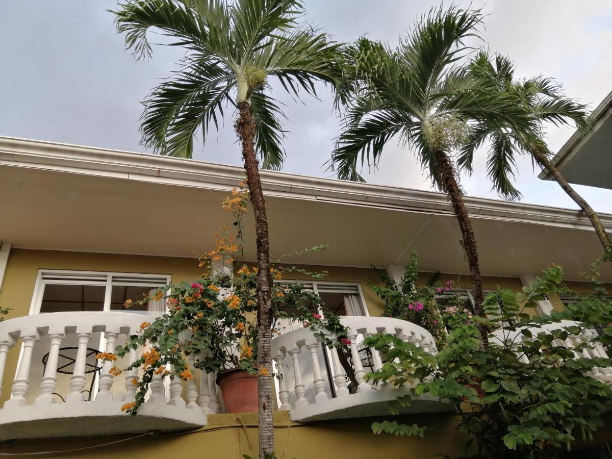 Hotel Malinche Quepos Kültér fotó