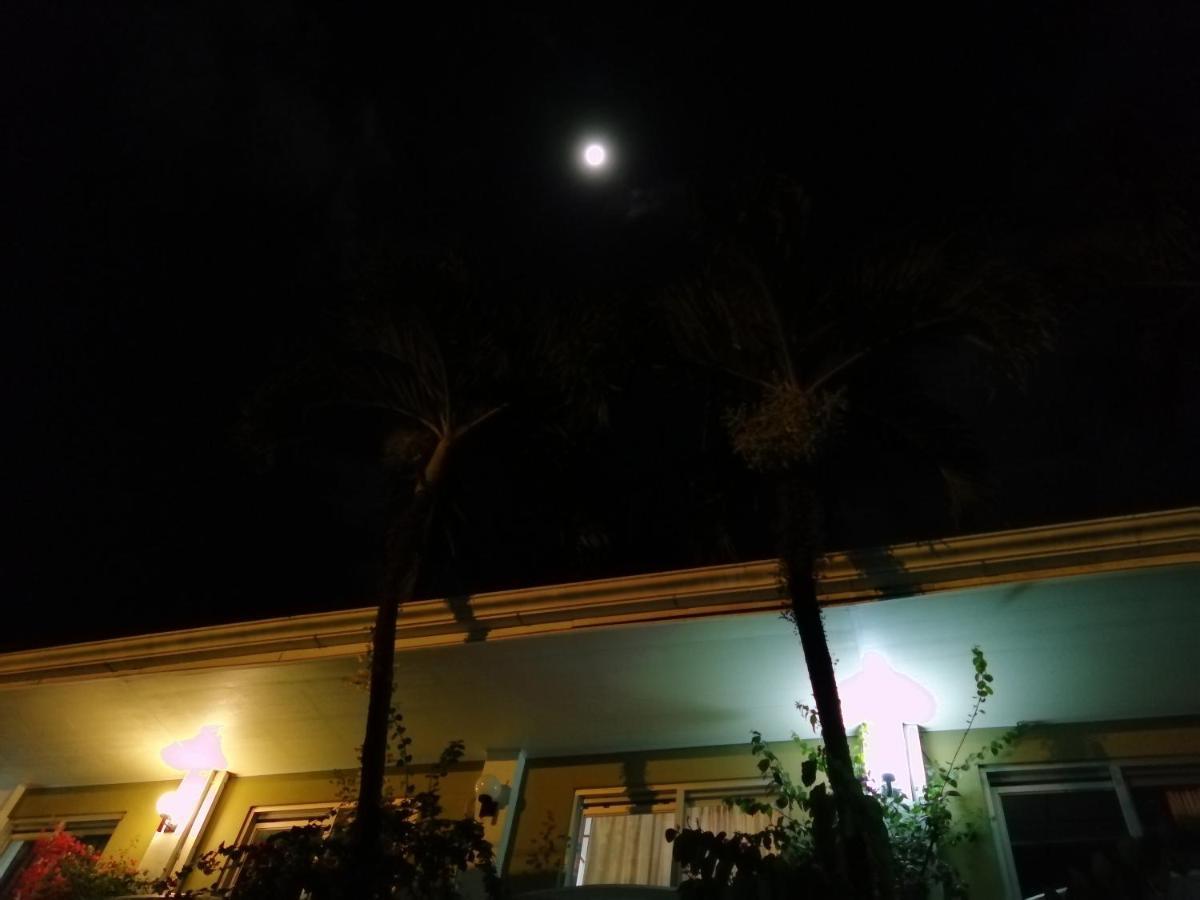 Hotel Malinche Quepos Kültér fotó