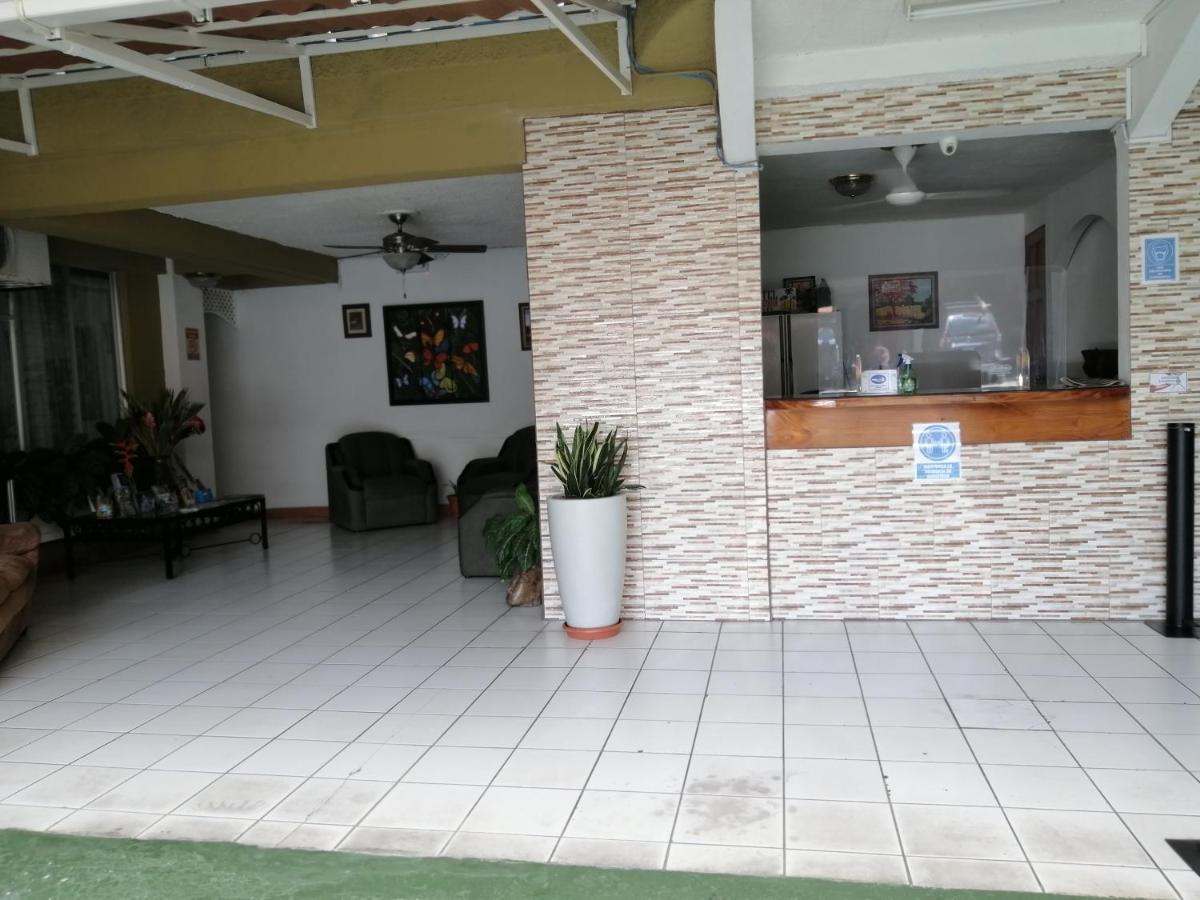 Hotel Malinche Quepos Kültér fotó