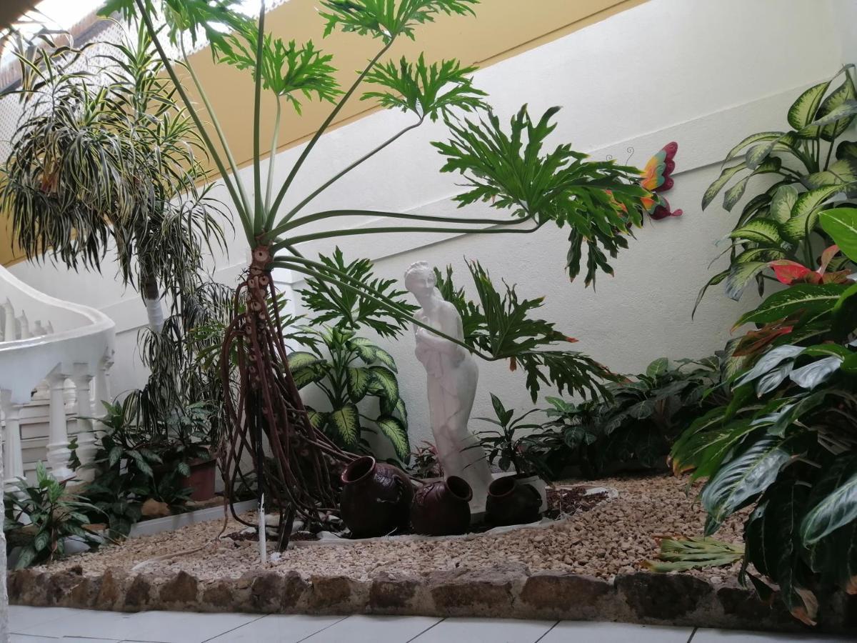 Hotel Malinche Quepos Kültér fotó