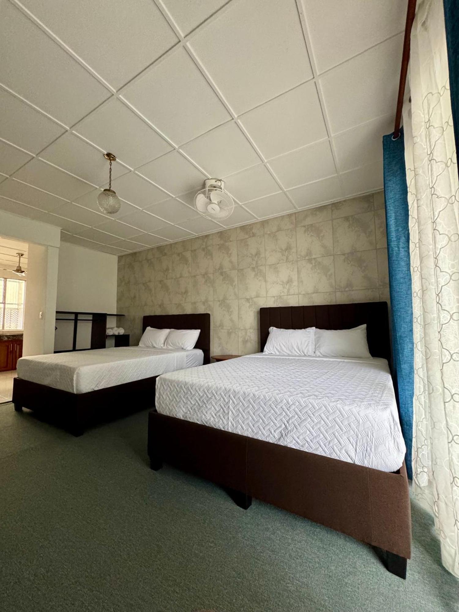 Hotel Malinche Quepos Kültér fotó