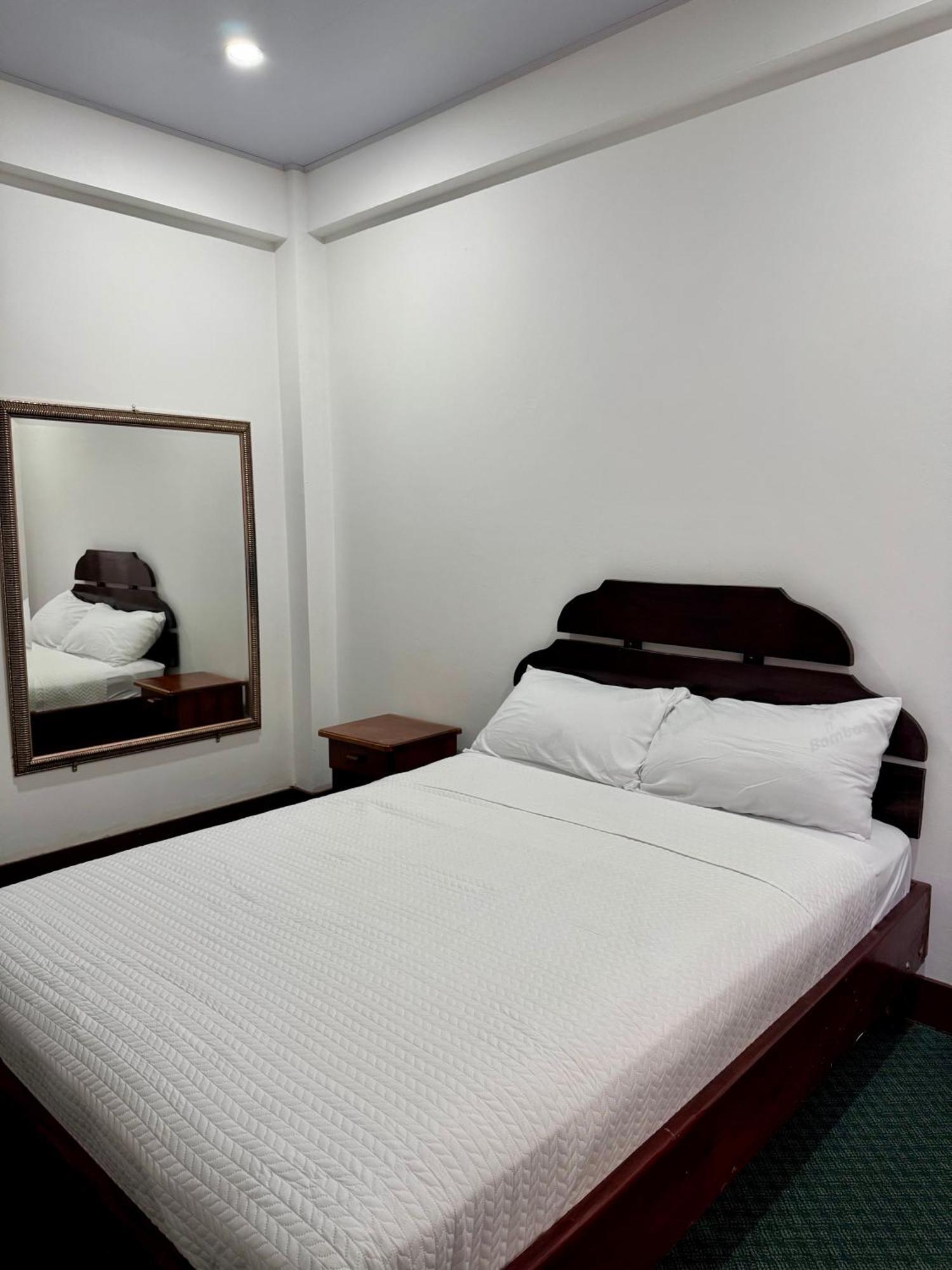 Hotel Malinche Quepos Kültér fotó